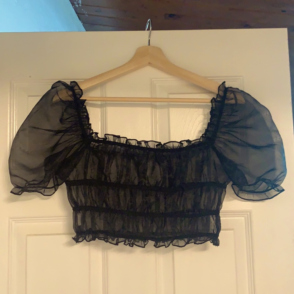 Sheer crop top in black